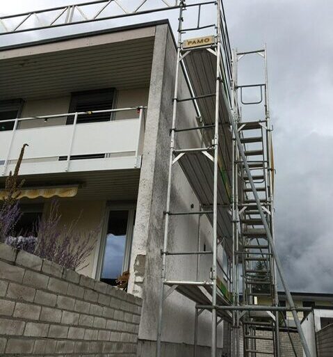Flachdach- & Fassadensanierung EFH